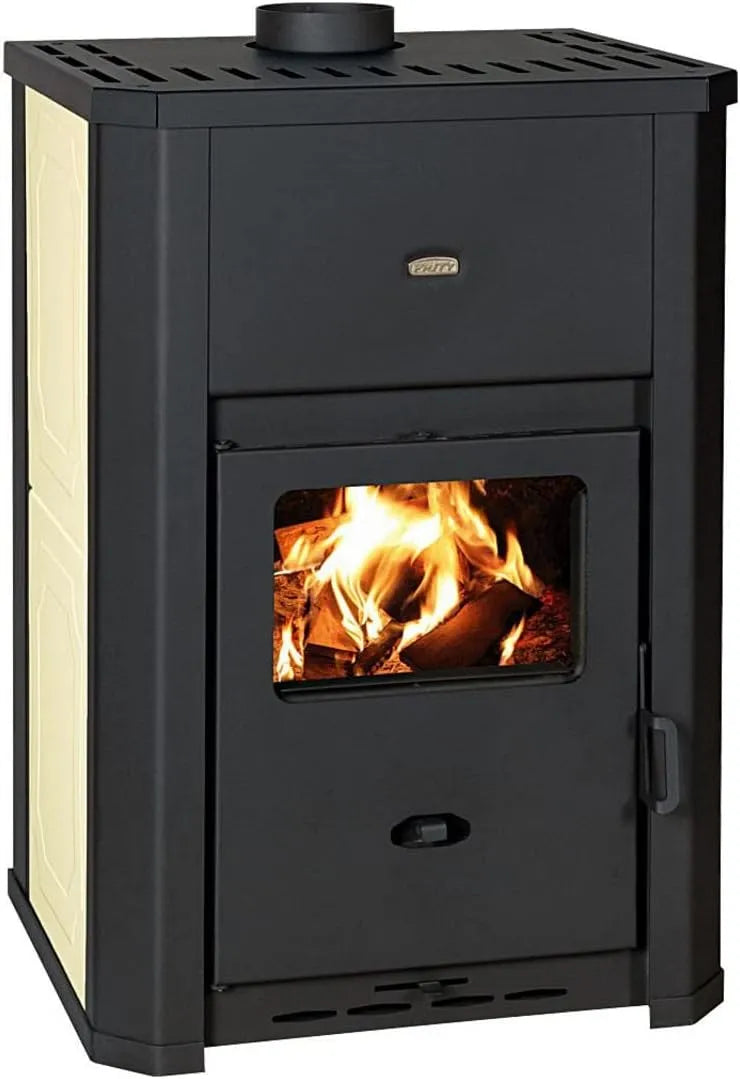 Kaminofen W24 EEK A: Wasserführender, Leistung 24,3 kW in Schwarz, PRITY WD D, Creme
