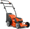 Husqvarna Rasenmäher 137i, Kompakt & leicht, Ergonomischer Griff, leicht zu manövrieren, LC Akku, ideal für kleine Gärten, einfach zusammenklappbar